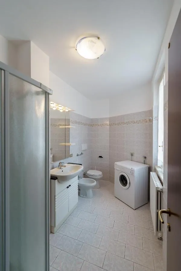 Casa Aidee Apartment Varenna